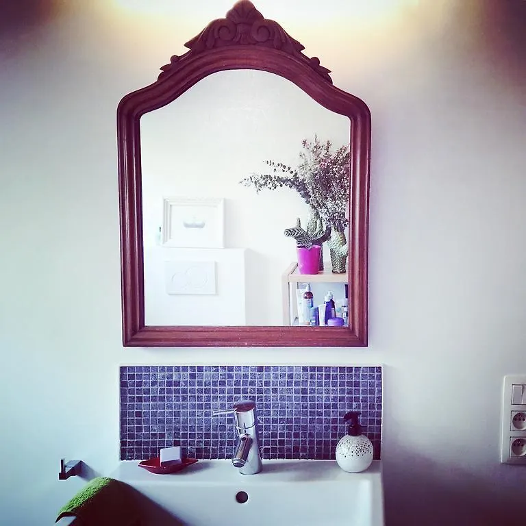 B&B Van Volxem Brussel Bed & Breakfast